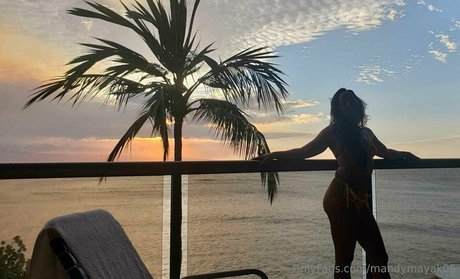 mandymayak05 art actress img