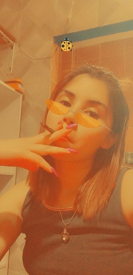 bren1197 erotic model photo