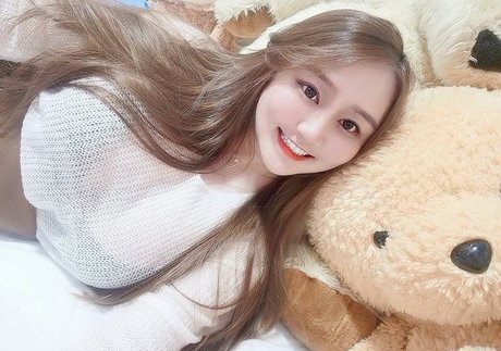 black kitty onlyfans hd images