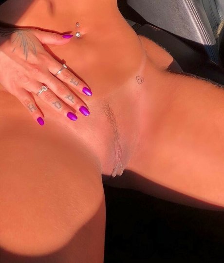 Annicpn xxx pornstar photos