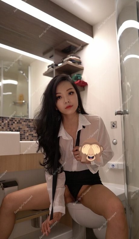 luciayan pornstar beautiful picture