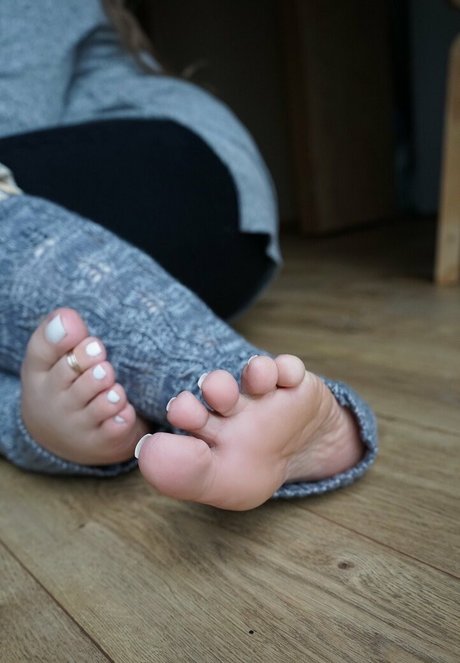 Sweet Arches actress picture