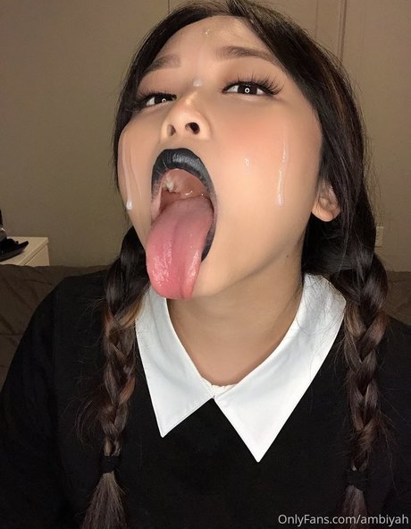 ambiyah nude star gallery