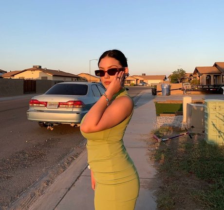 Wendy Chavez nude pornstar photos