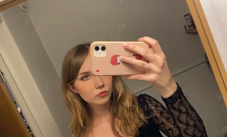 pale teen onlyfans perfect photos