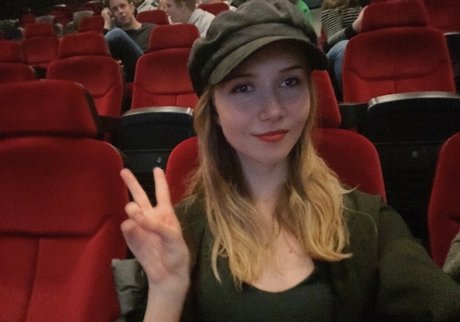 Apollolol sex star images