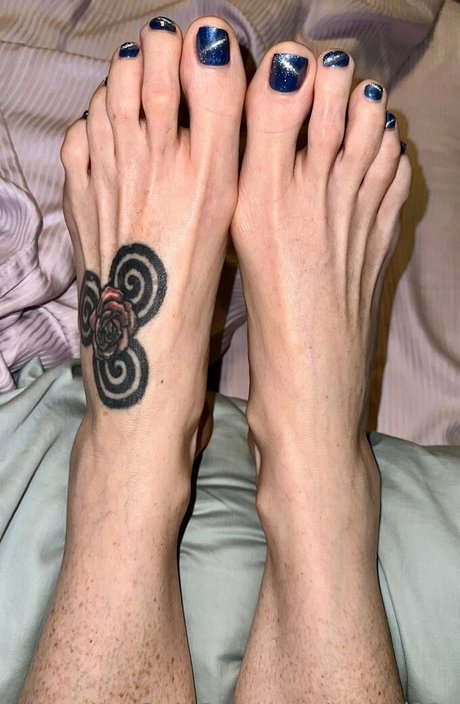 tatted12s art model image