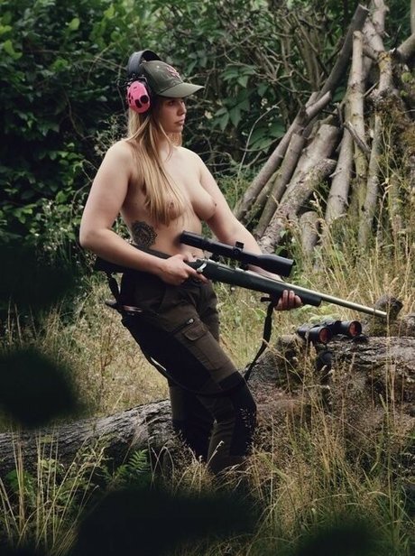 Farmgirl JoJo pornographic actress img