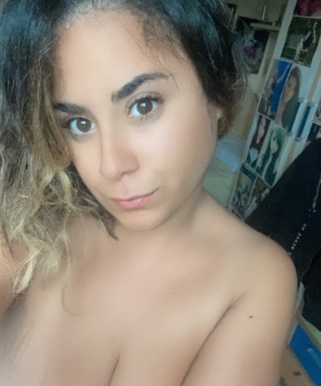 tiny asian onlyfans erotic pics