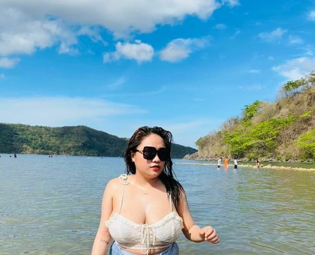 Joycen Artus model xxx galleries