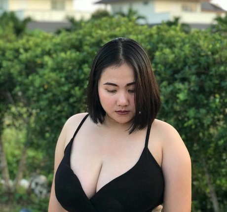 Phiromya Pangyouk high quality model images