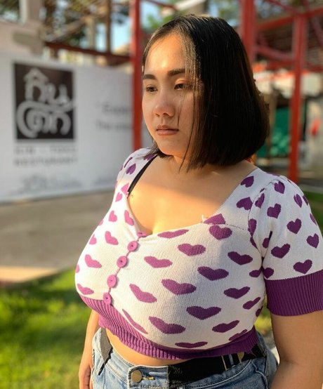 Phiromya Pangyouk pornographic actress galleries