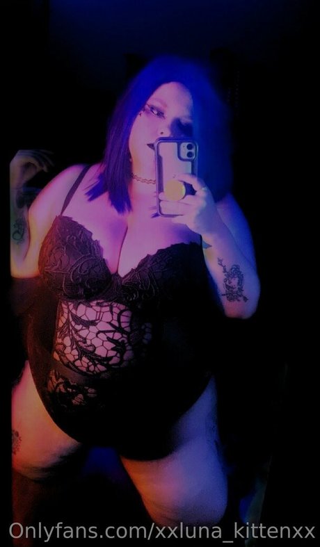 xxluna kittenxx star hd pics
