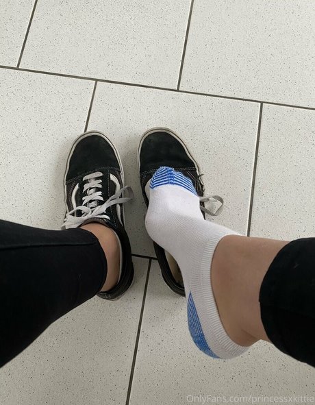 petite slut onlyfans nudes photo