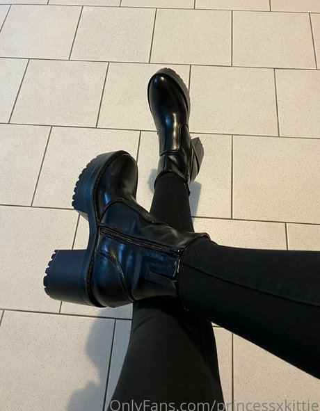 twink onlyfans free nude img