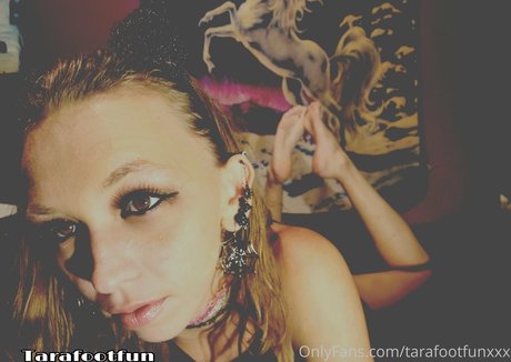 tarafootfunxxx pretty actress photo