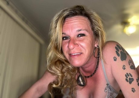 censorworthyyy nudes actress photos