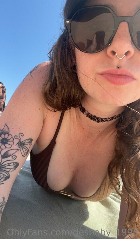 desbaby 1995 pornstar beautiful pics