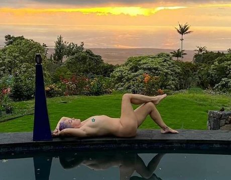 Jane Wiedlin hd star photos