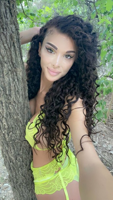 Bigdicktrannynicole exclusive actress image