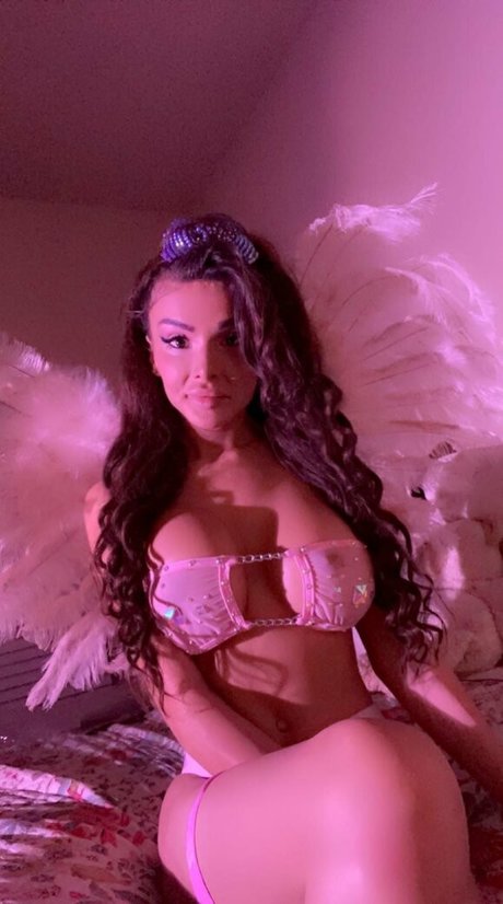 Bigdicktrannynicole high quality pornstar image