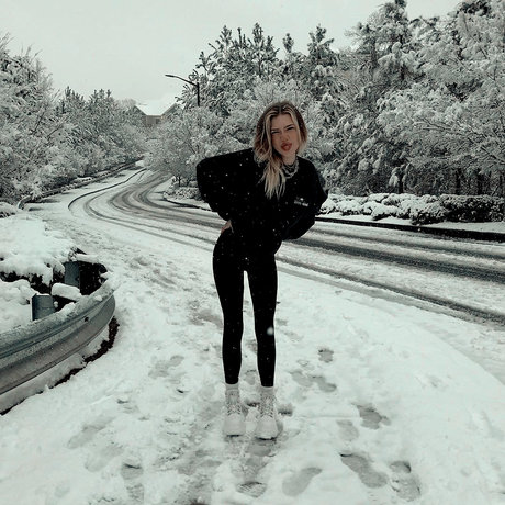 frottage onlyfans top image