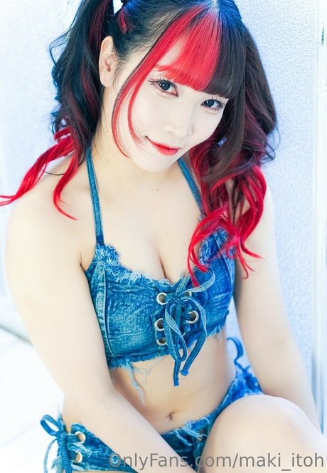 mature squirt onlyfans nude image