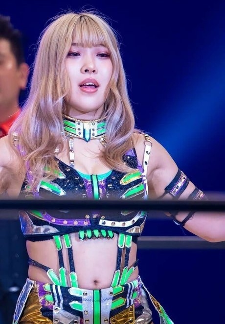 blonde princess onlyfans perfect image