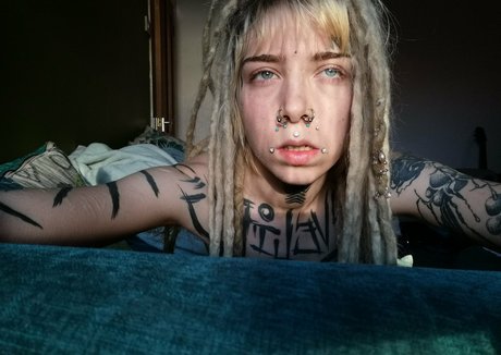 petite blonde onlyfans art nude archive