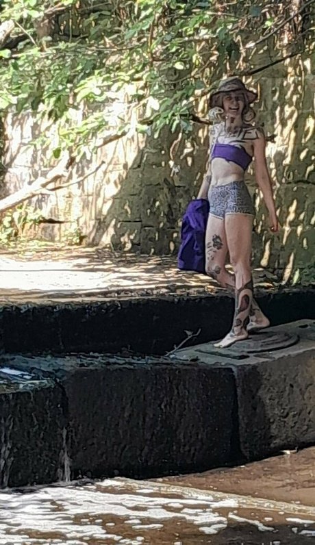 curvy nude onlyfans porno pic