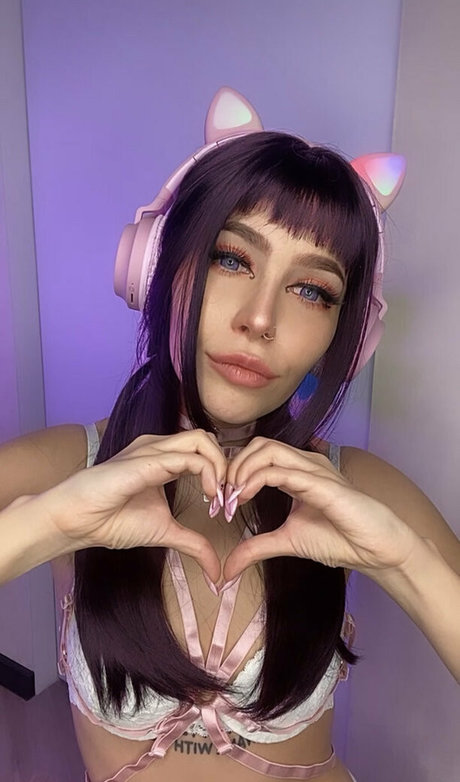 loralvova perfect star pic