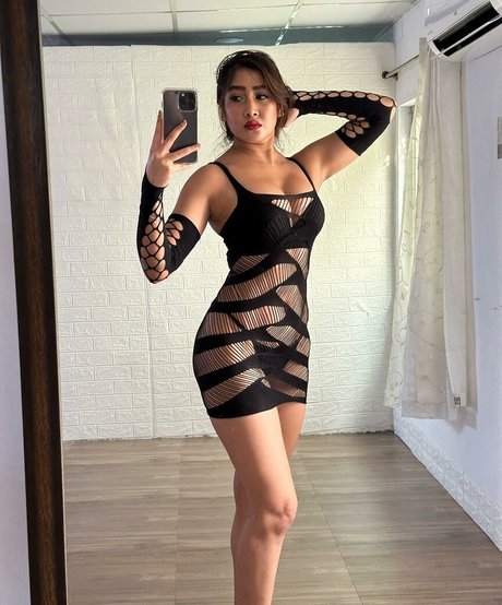 tanned onlyfans hot naked photos