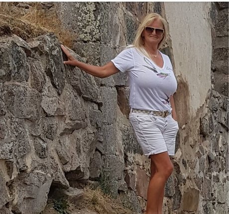 Beata Stanczak art model photo