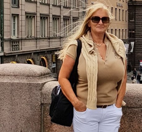 hottest young onlyfans beautiful naked pictures