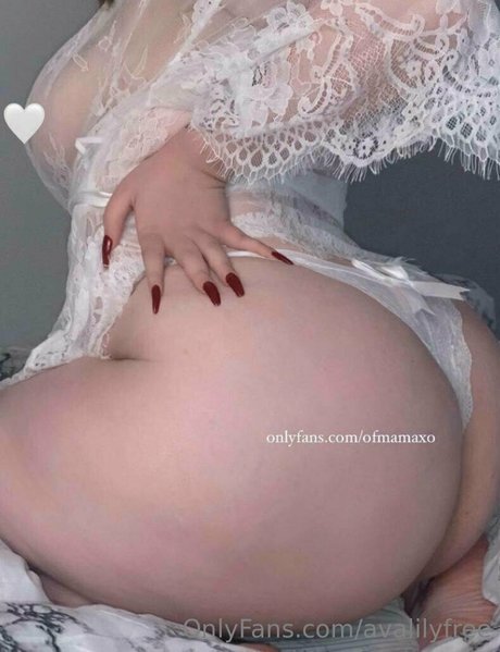 chubby babe onlyfans naked archive