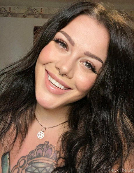 felyxthecat pornstar erotic img