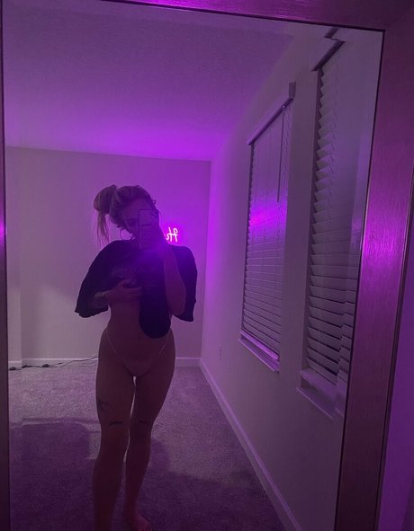 daniiof pornstar top pictures