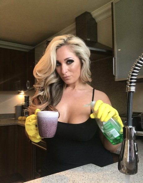 gloryhole onlyfans beautiful image