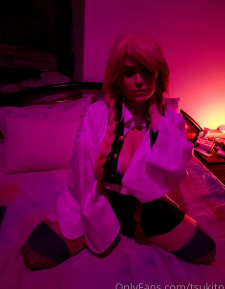 tsukitn star naked photos