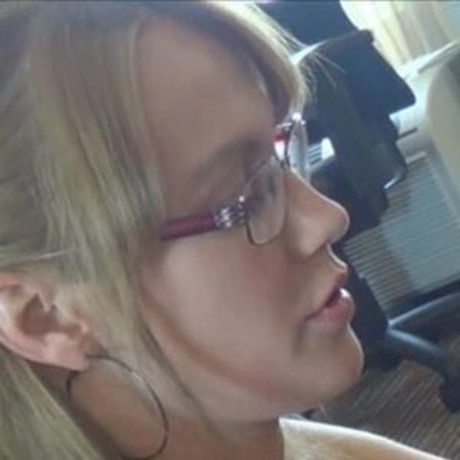 asian blonde onlyfans sexy pics