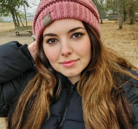 KatyRose9 nude model picture