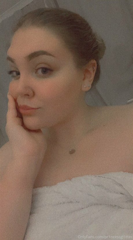 pr1ncessgl1tter star free image