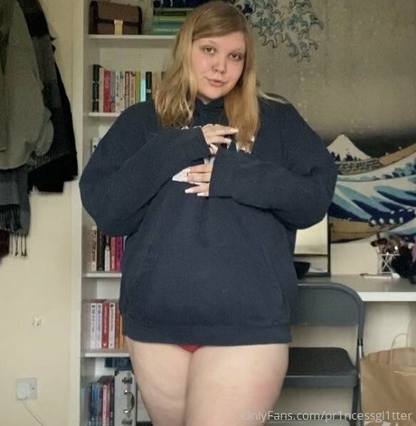 pr1ncessgl1tter beautiful model pics