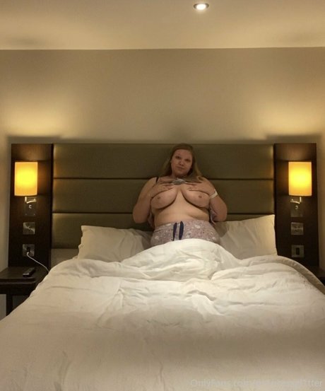 pr1ncessgl1tter erotic model gallery