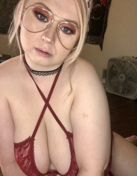 freeknockers420 pornstar pretty images