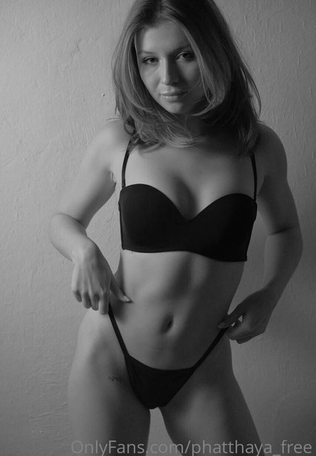 caught masturbating onlyfans art nude images