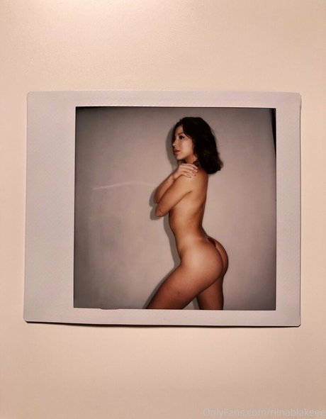 riinablakeee free model pic