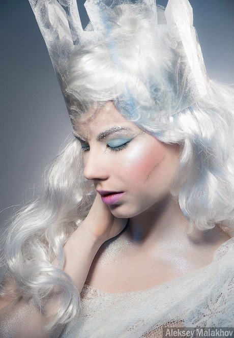 Anastasya Zelenova nude model pictures