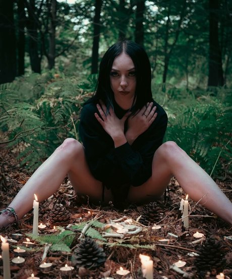 hairy legs onlyfans best picture