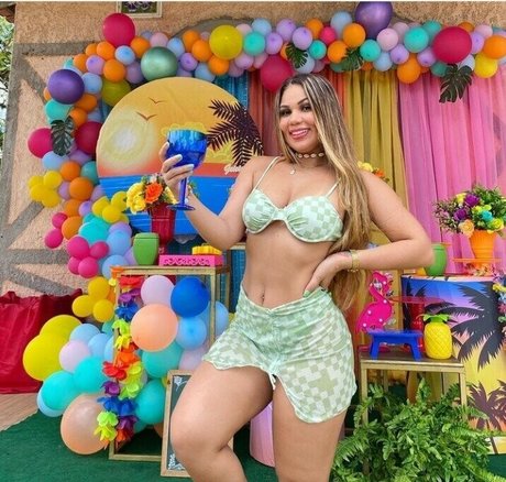 Geiciane Costa beautiful model images